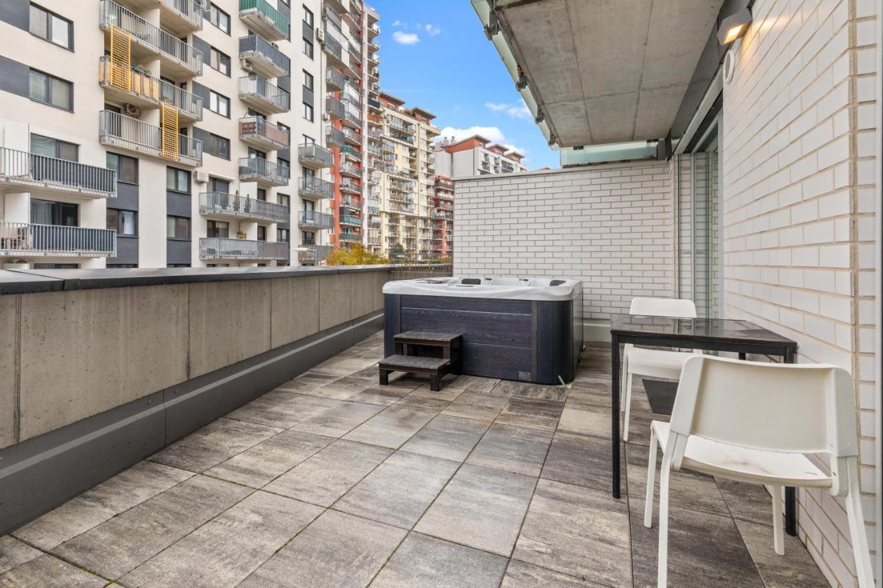 Lam Jegeho Alej - Jacuzzi - Free Parking Apartment Bratislava Luaran gambar