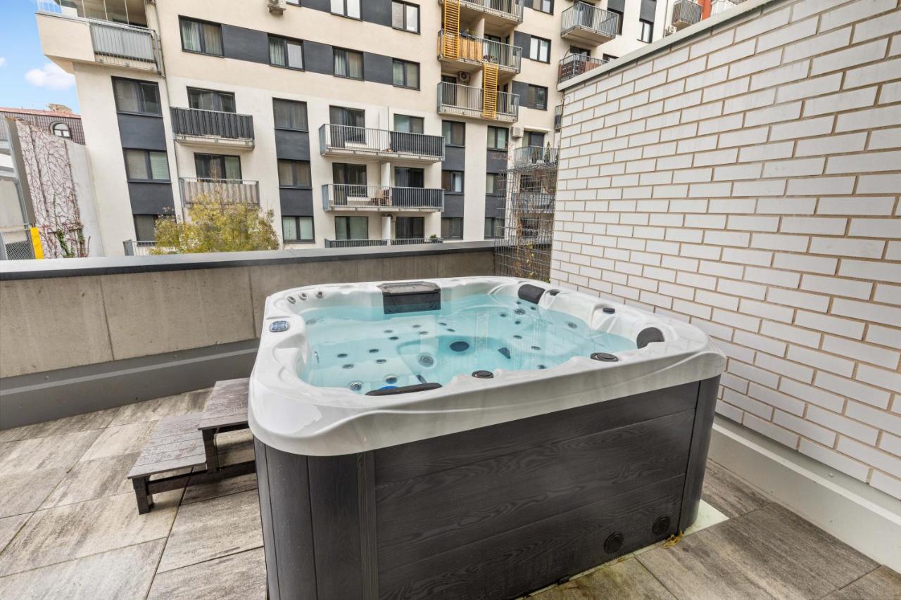 Lam Jegeho Alej - Jacuzzi - Free Parking Apartment Bratislava Luaran gambar